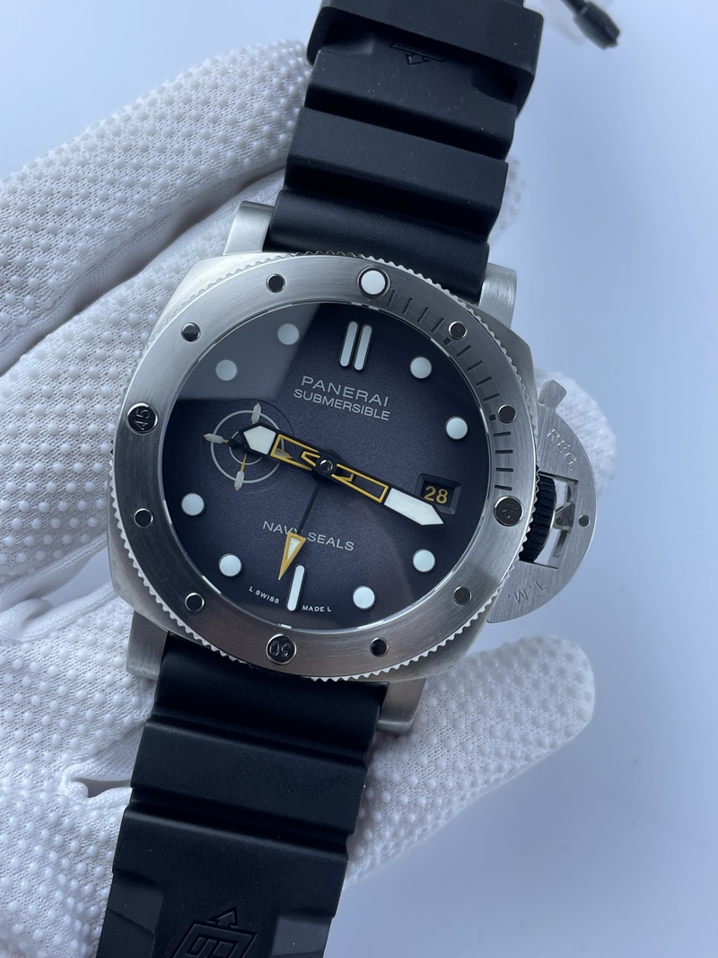 (준비완료/특급배송)NO.1817/ VS공장 PAM1323 Y 44mm Submersible VSF 11 Best Edition Gray Dial on Rubber Strap P.9011 Clone